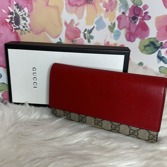 💯Authentic Gucci Long Wallet 🍀 - Picture 17 of 17